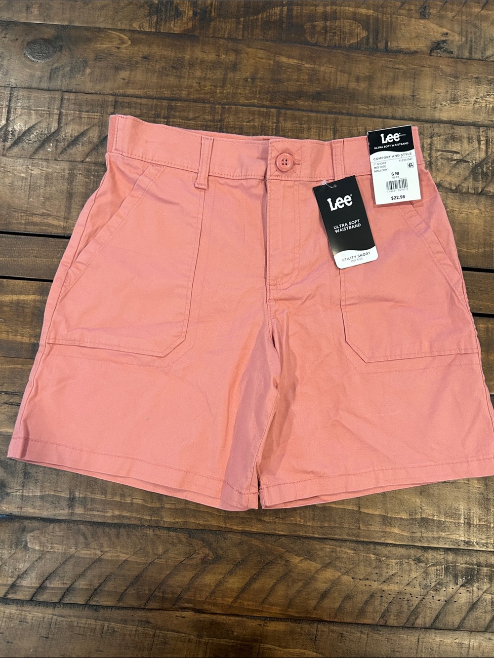 Lee Women's Pink/Coral Mid Rise Utility Shorts 7”